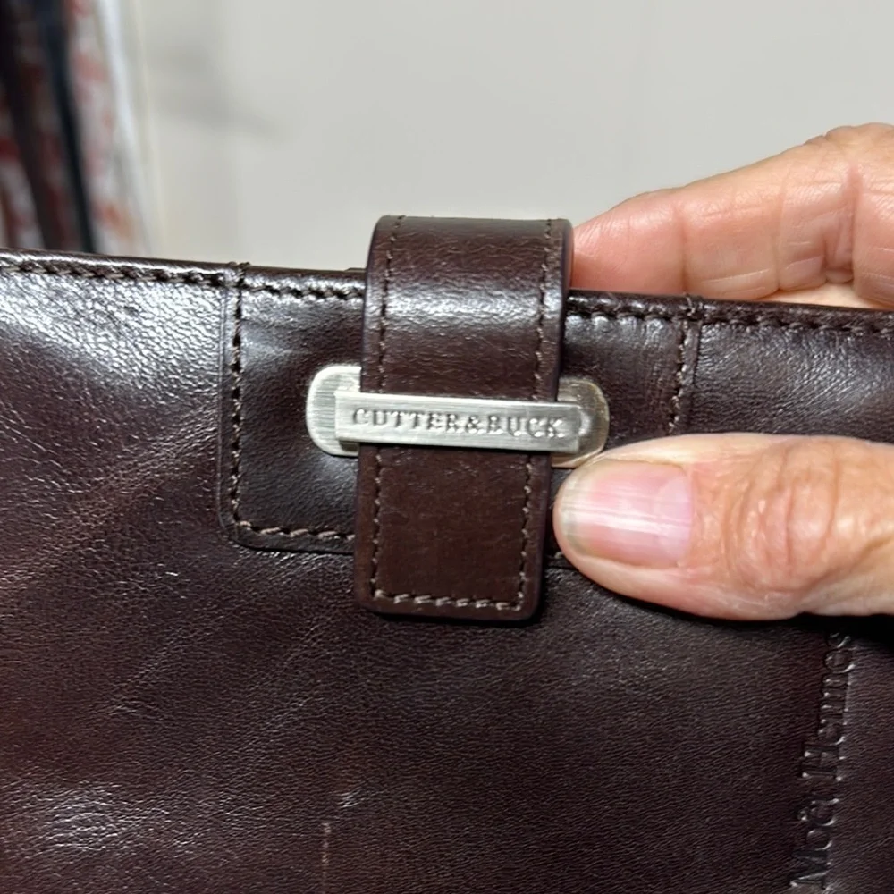 Vintage Cutter & Buck Dark Brown Leather notepad